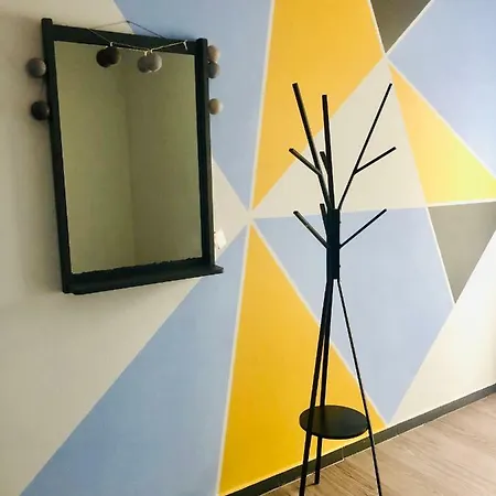 Golden Wave Surf Apartment